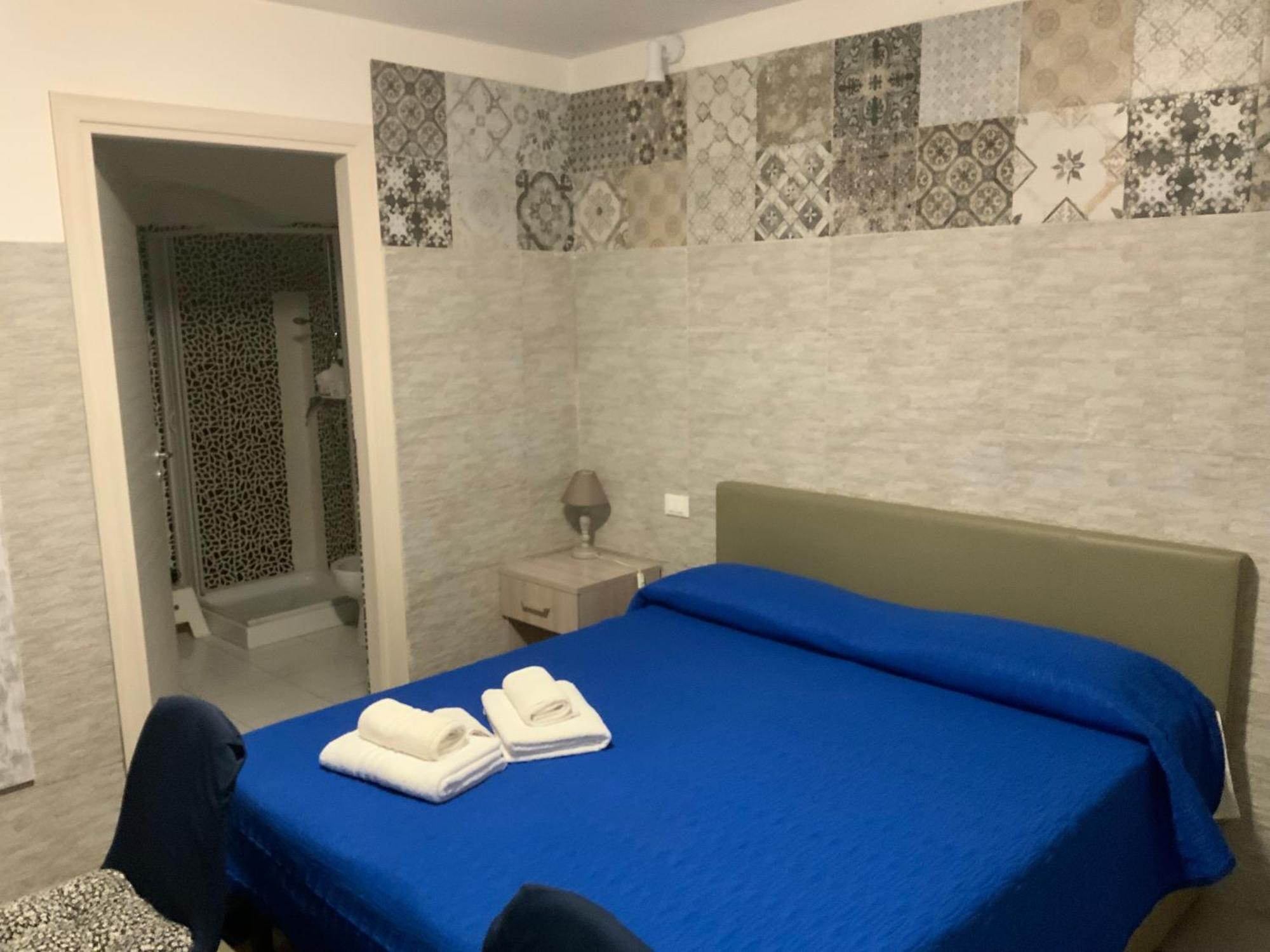 Cortile Azzurro Hotel Trapani Exterior photo